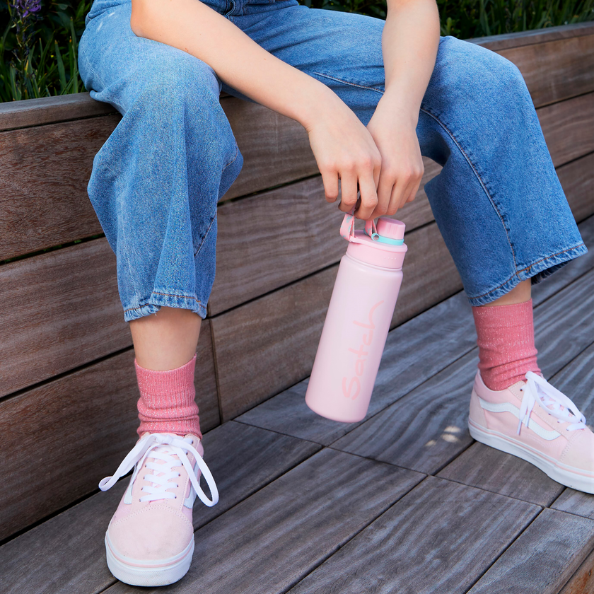 9093EF74-F64B-4B8B-871BD95E0C2CEBA2qnusn3naYtHJs