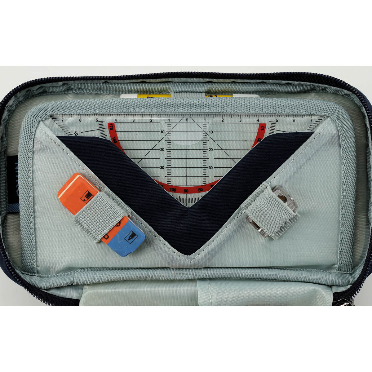 21820427_01HVTJ1BN9085NCQ5S2QEP8NMF00WX06yrFZ4f3